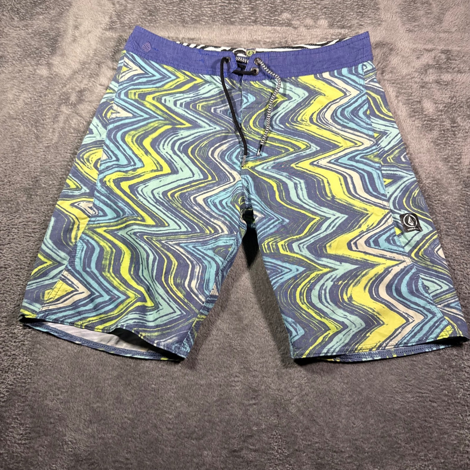 Volcom Mens Board Shorts Size 30 Blue Green Wavy Psychedelic Cinch Swim Trunks